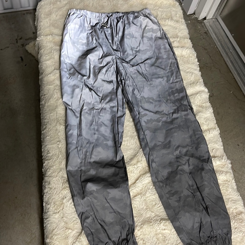 Sweat pants reflective